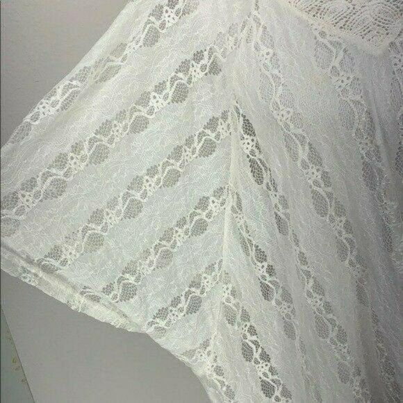 Anthropologie Womens White Lace V-Neck Blouse With Flutter Sleeves - Picture 5 of 5